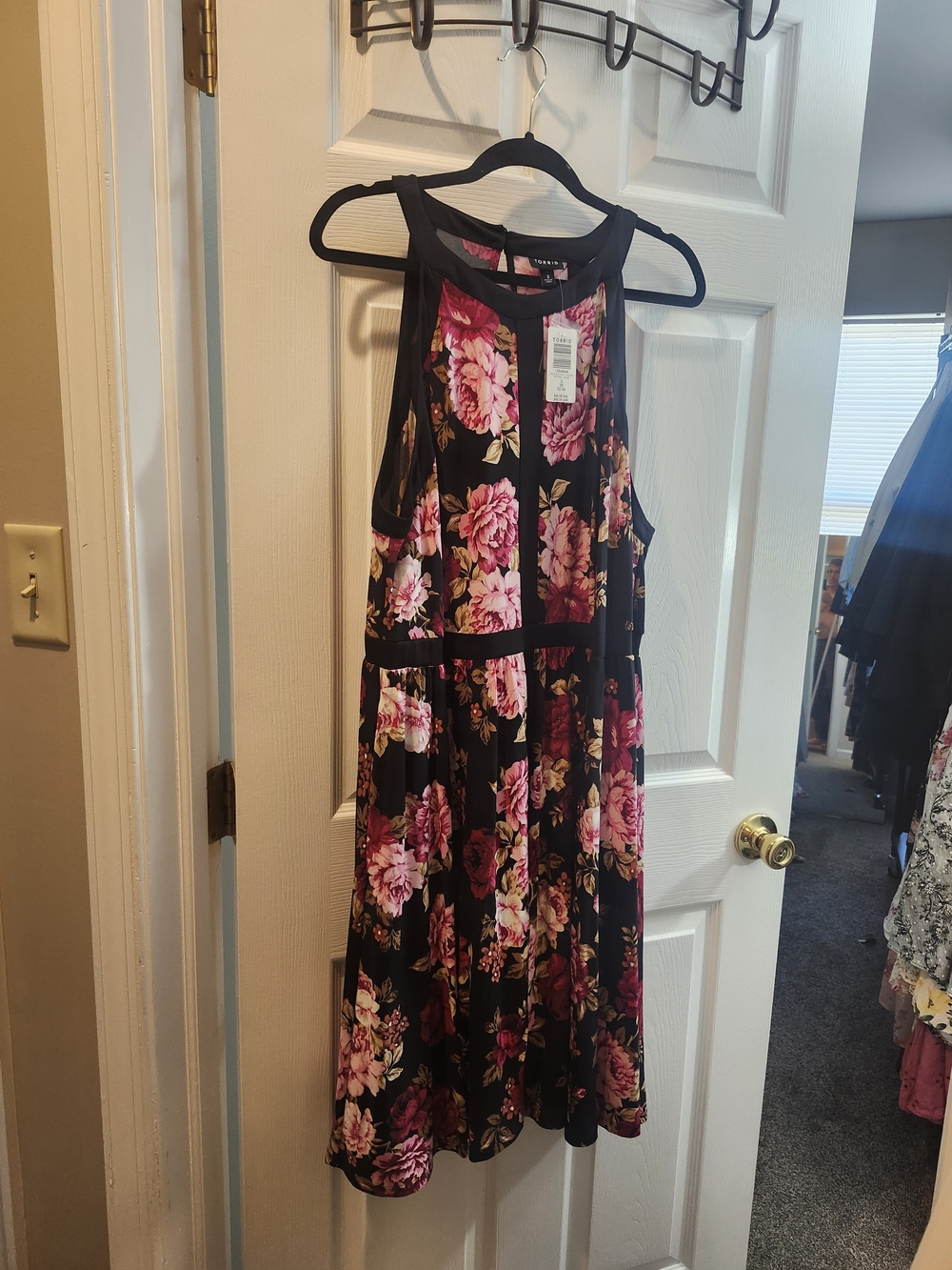 Torrid Black Floral Tank Dress with Pink Blooms, Torrid 3 =3X , NWT